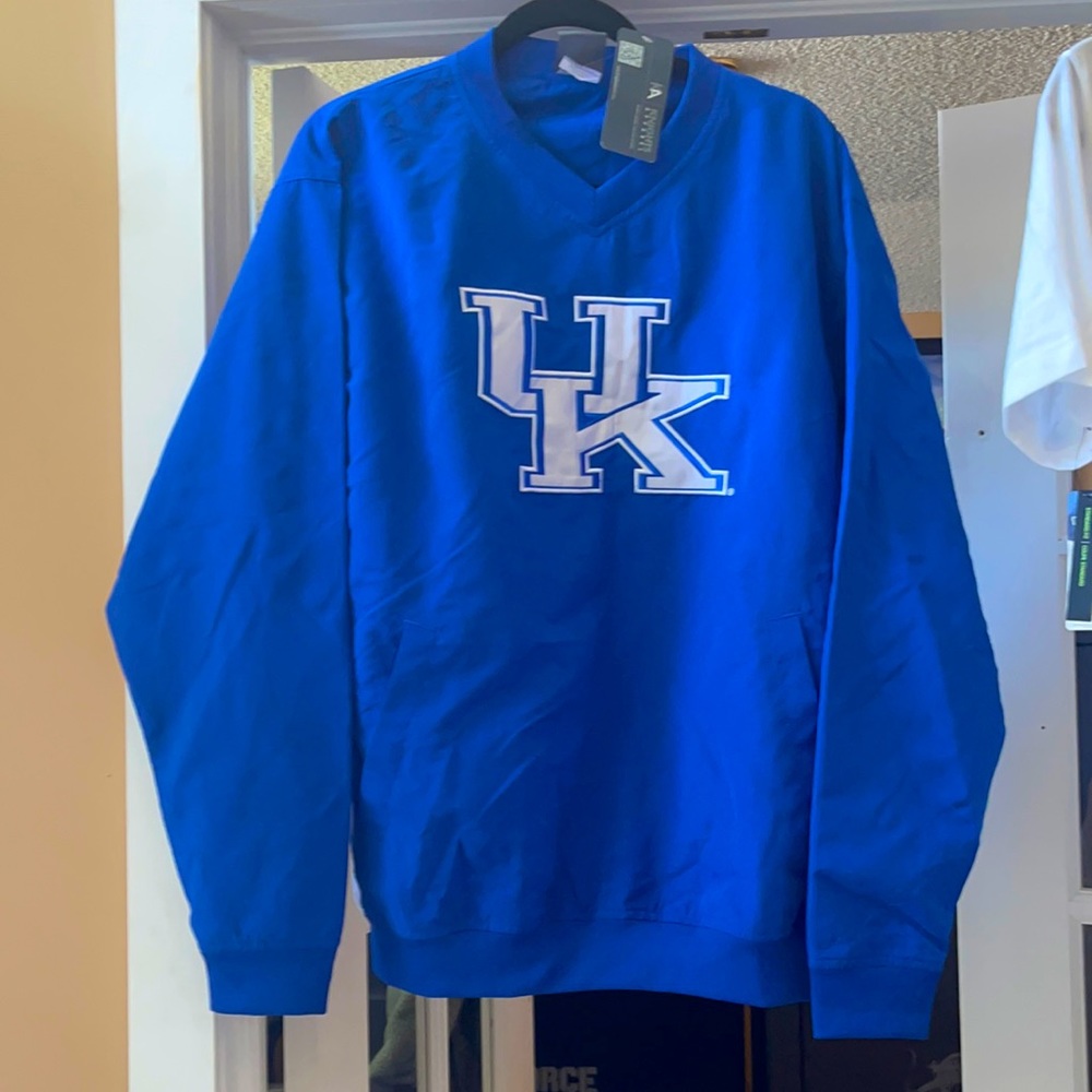 UK pullover NWT🏈😎